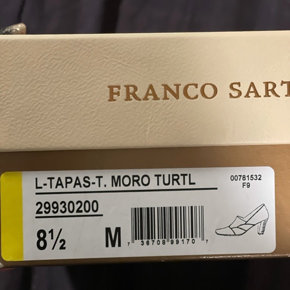 Franco Sarto L-Tapas Moro Turtle Heel.  Size 8.   Excellent Used Condition - Picture 4 of 7